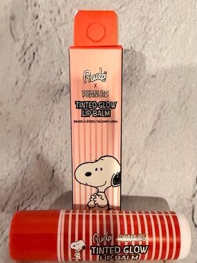 Tinted Glow Lip Balm — Red